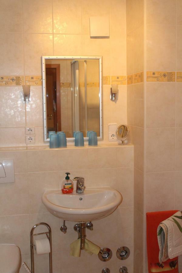 Faehrhaus Ferienwohnung Saarburg Esterno foto