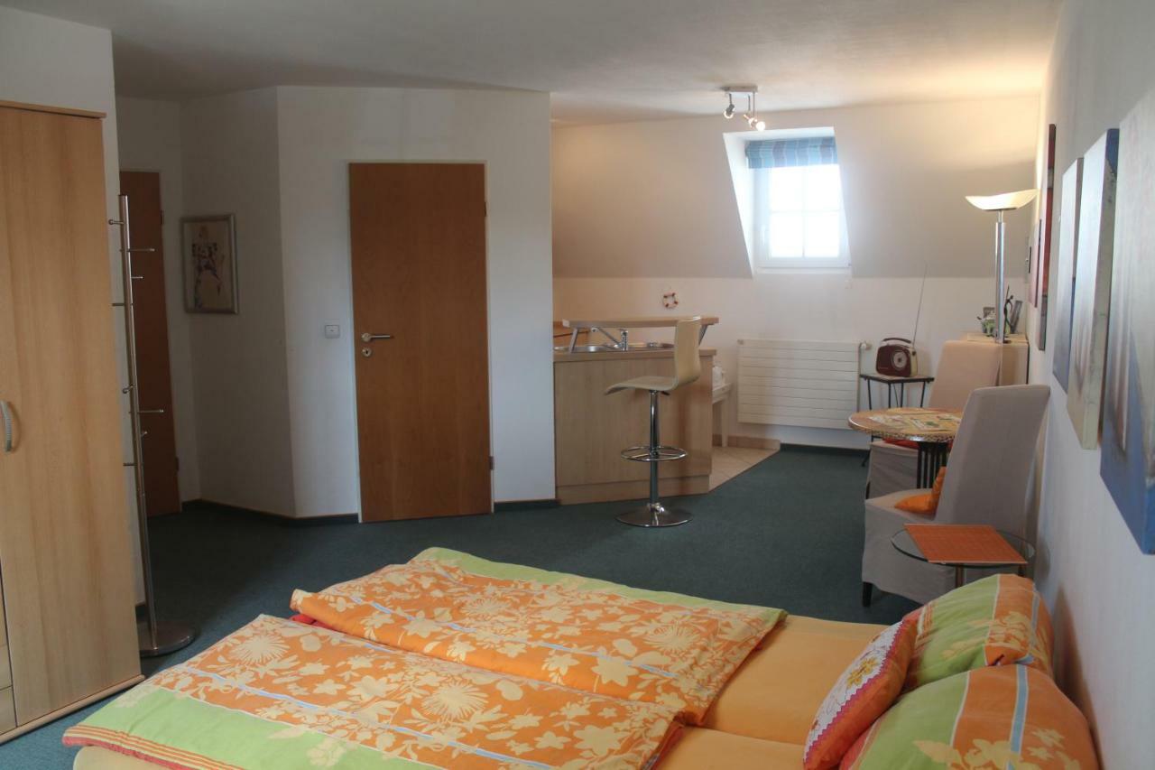 Faehrhaus Ferienwohnung Saarburg Esterno foto